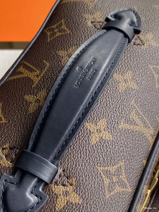 Affordable LOUIS TOILETRY VUITTON BAG 0531